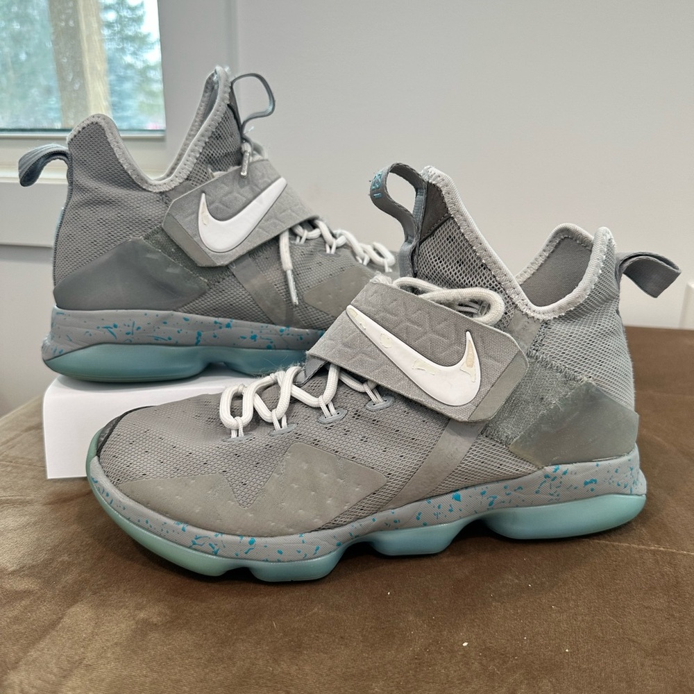 Nike Lebron 14 XIV "MAG" Back To The Future Men's Size 8 Basketball shoes